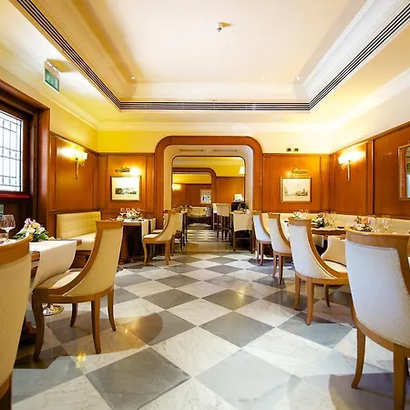 فندق Excelsior Palace