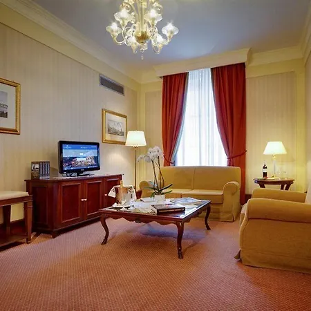 Excelsior Palace Hotel