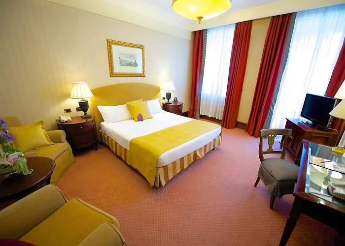 Excelsior Palace Hotel 4*