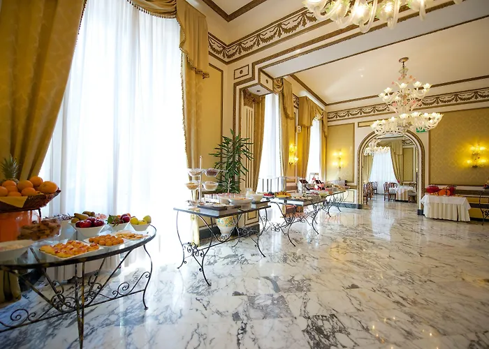 Excelsior Palace Hotel 4*