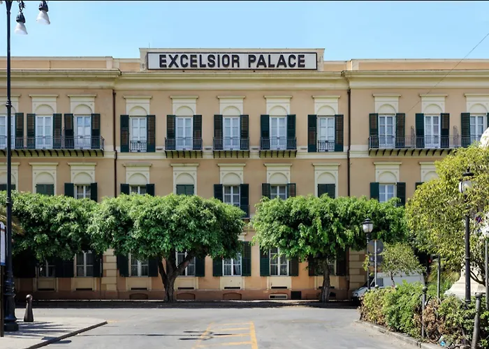Excelsior Palace Hotel 4*